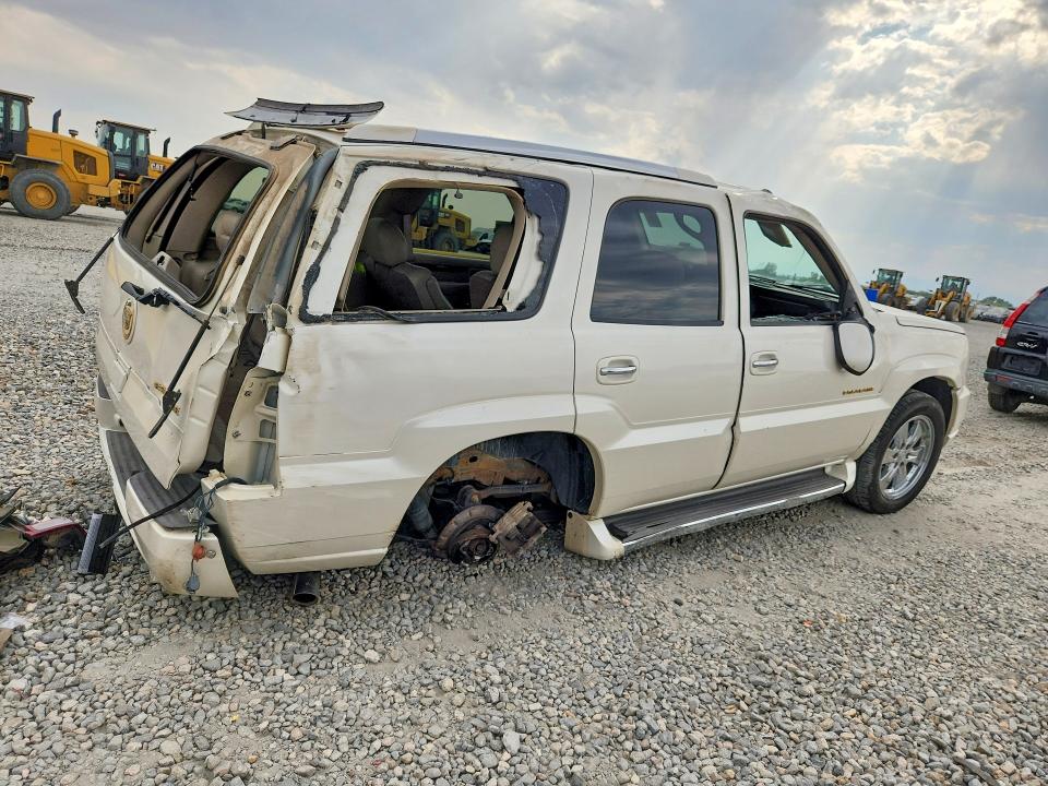 2005 Cadillac Escalade მანქანა იყიდება აუქციონზე, vin: 1GYEK63N85R257642, აუქციონის ნომერი: 64538766
