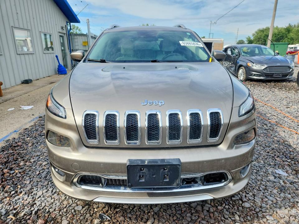 65665836 :رقم المزاد ، 1C4PJMJS4HW663745 vin ، 2017 Jeep Cherokee مزاد بيع