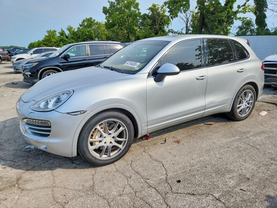64794006 :رقم المزاد ، WP1AA2A2XCLA07214 vin ، 2012 Porsche Cayenne مزاد بيع