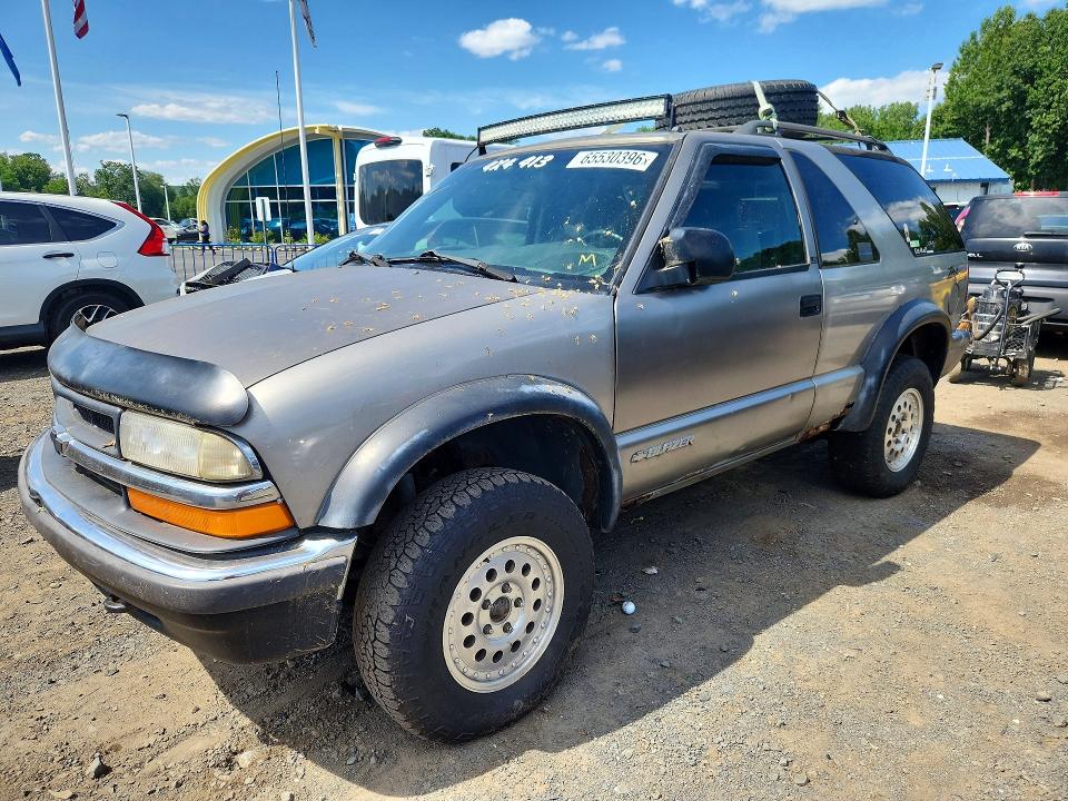 Продаж на аукціоні авто 2000 Chevrolet Blazer, vin: 1GNCT18W9YK114461, номер лоту: 65530396