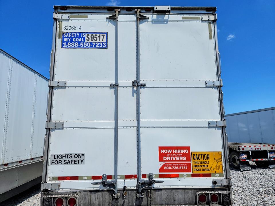 Продаж на аукціоні авто 2016 Utility Trailer Manufacture Trailer, vin: 1UYVS2489GM426141, номер лоту: 68746576