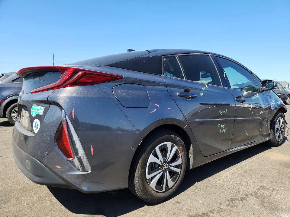 Aukcja sprzedaży 2017 Toyota Prius Prime, vin: JTDKARFP3H3063845, numer aukcji: 66052706