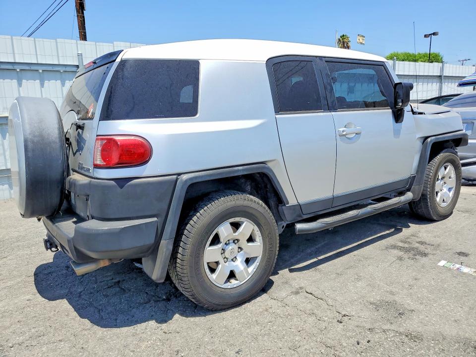 Продажа на аукционе авто 2007 Toyota Fj Cruiser, vin: JTEZU11F770012401, номер лота: 63404876