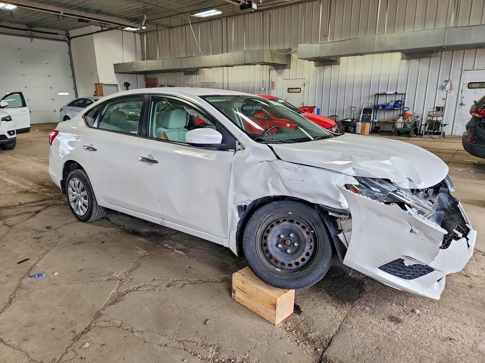 2016 Nissan Sentra მანქანა იყიდება აუქციონზე, vin: 3N1AB7APXGY303471, აუქციონის ნომერი: 65395226