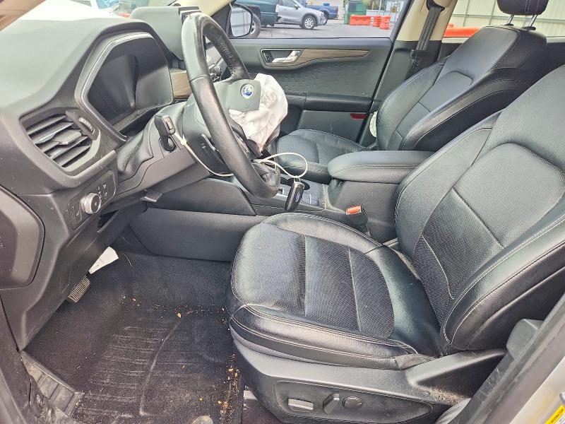 Продажа на аукционе авто 2020 Ford Escape, vin: 1FMCU9J99LUB28328, номер лота: 64737276