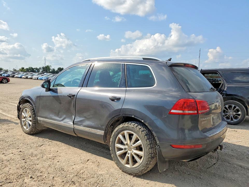 Aukcja sprzedaży 2014 Volkswagen Touareg, vin: WVGEP9BP3ED013157, numer aukcji: 65742916