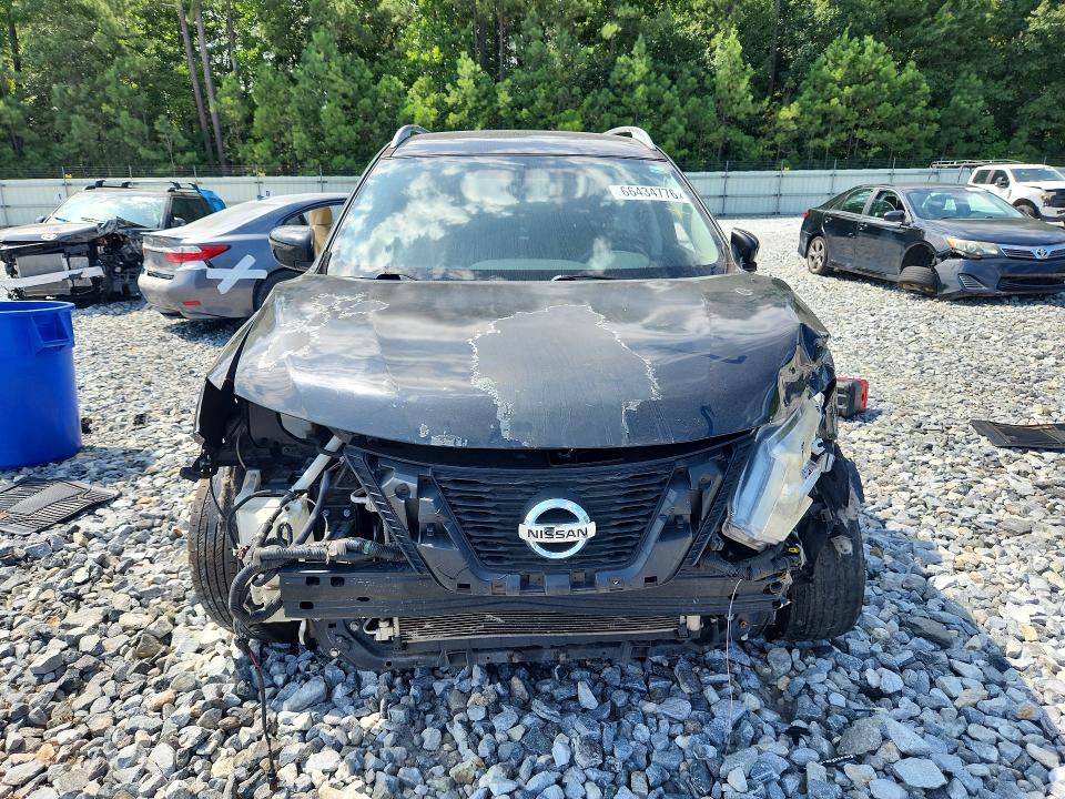 2017 Nissan Rogue მანქანა იყიდება აუქციონზე, vin: 5N1AT2MV0HC815138, აუქციონის ნომერი: 66434776