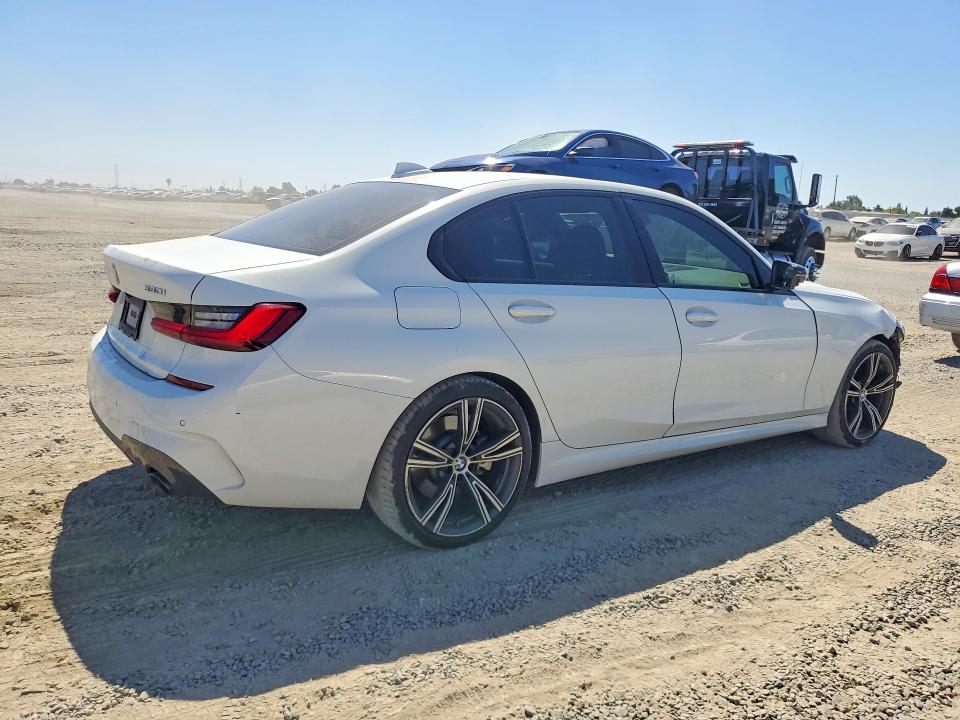 63715986 :رقم المزاد ، 3MW5R7J09M8B97942 vin ، 2021 Bmw 330xi مزاد بيع