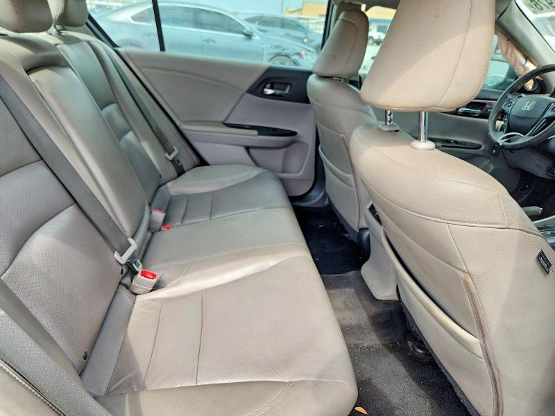 Продаж на аукціоні авто 2017 Honda Accord, vin: 1HGCR2F80HA055194, номер лоту: 66471976