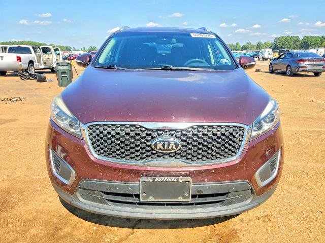 2017 Kia Sorento მანქანა იყიდება აუქციონზე, vin: 5XYPG4A56HG329822, აუქციონის ნომერი: 65801026