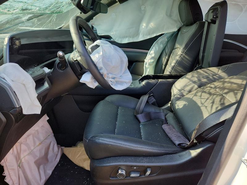 63363176 :رقم المزاد ، 1GYFZDR42RF172368 vin ، 2024 Cadillac Xt4 مزاد بيع