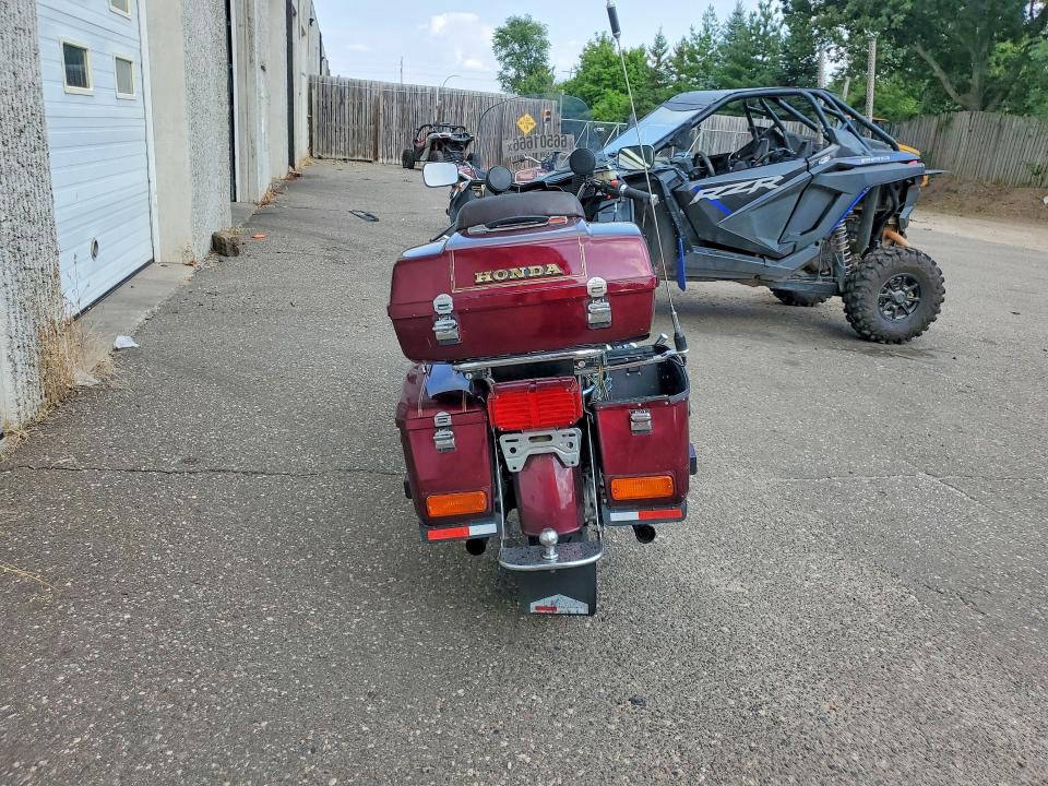 1983 Honda Gl1100 მანქანა იყიდება აუქციონზე, vin: 1HFSC0216DA330950, აუქციონის ნომერი: 66501666