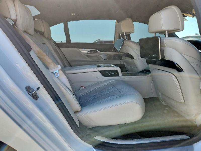 Продаж на аукціоні авто 2017 Bmw 750, vin: WBA7F0C50HGM20944, номер лоту: 63777696