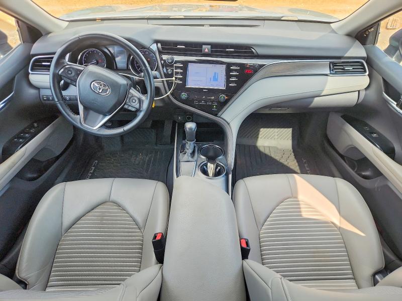 63290716 :رقم المزاد ، 4T1G11AK2LU892990 vin ، 2020 Toyota Camry مزاد بيع