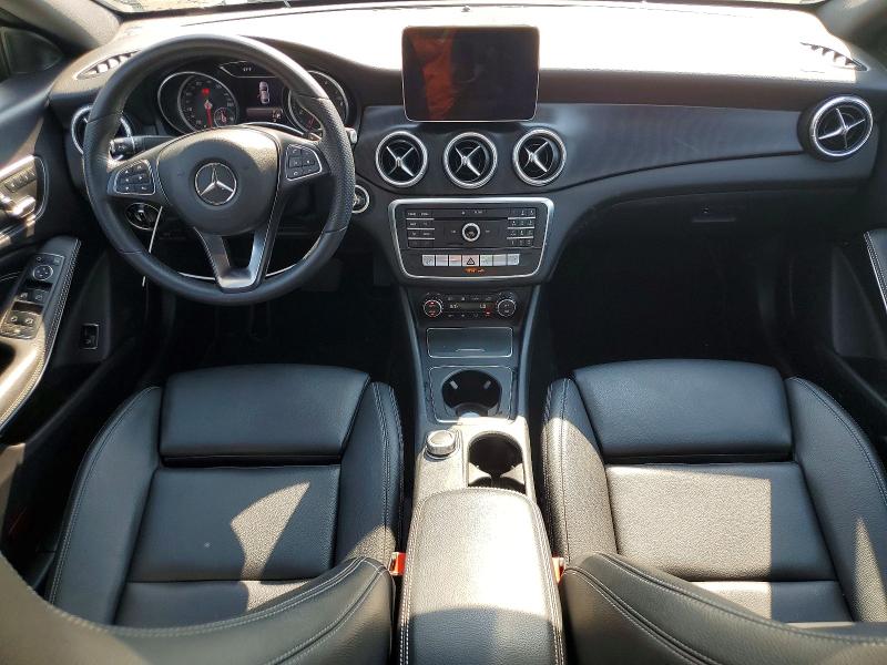 64819936 :رقم المزاد ، WDDSJ4GB5KN722127 vin ، 2019 Mercedes-benz Cla مزاد بيع