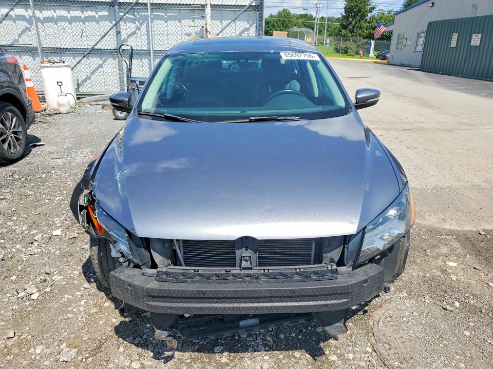 Продажа на аукционе авто 2015 Volkswagen Passat, vin: 1VWBT7A30FC073293, номер лота: 65692706