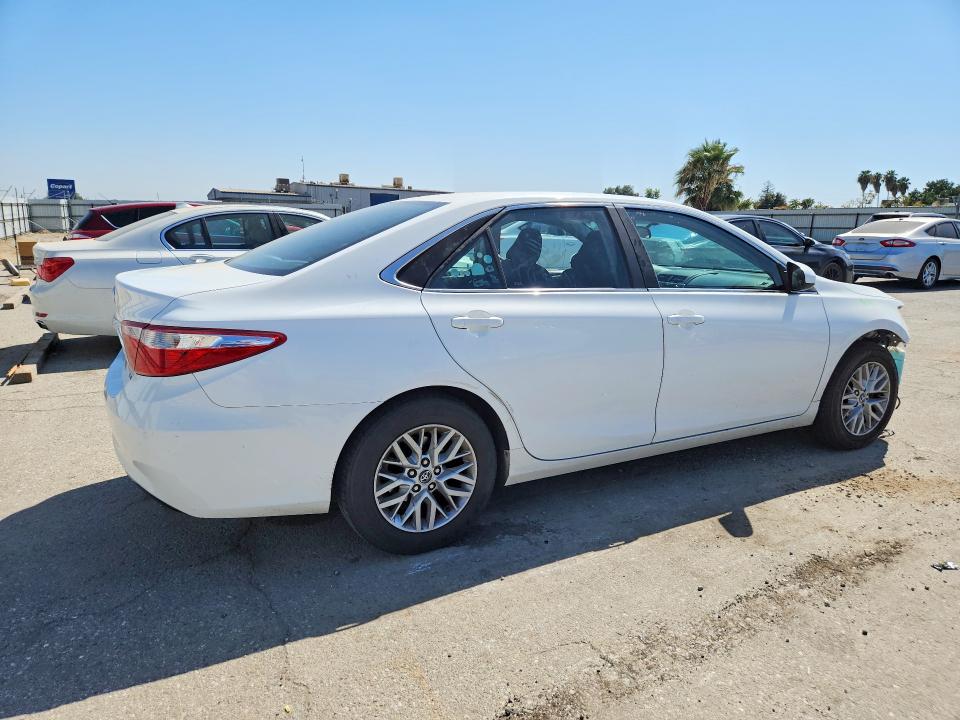 Aukcja sprzedaży 2016 Toyota Camry, vin: 4T1BF1FKXGU226762, numer aukcji: 65025566