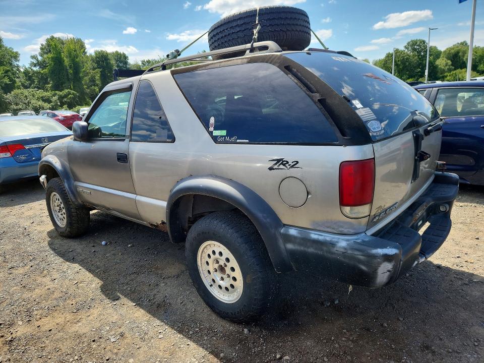 Продажа на аукционе авто 2000 Chevrolet Blazer, vin: 1GNCT18W9YK114461, номер лота: 65530396