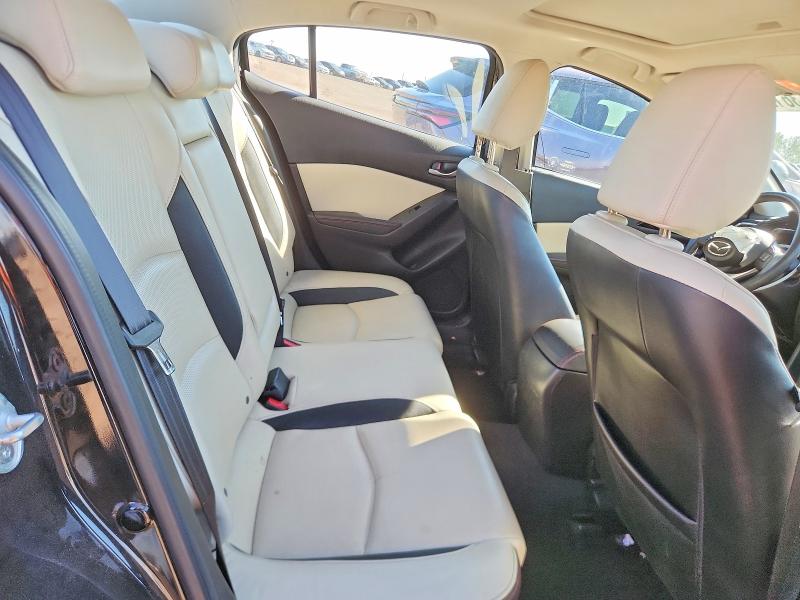 63612976 :رقم المزاد ، JM1BM1W37E1152945 vin ، 2014 Mazda 3 مزاد بيع