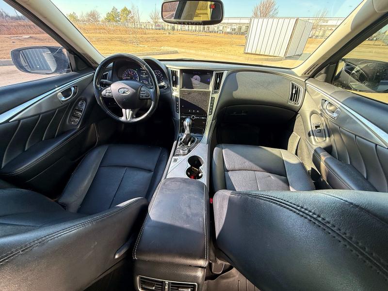 64686776 :رقم المزاد ، JN1BV7AP5FM353353 vin ، 2015 Infiniti Q50 مزاد بيع