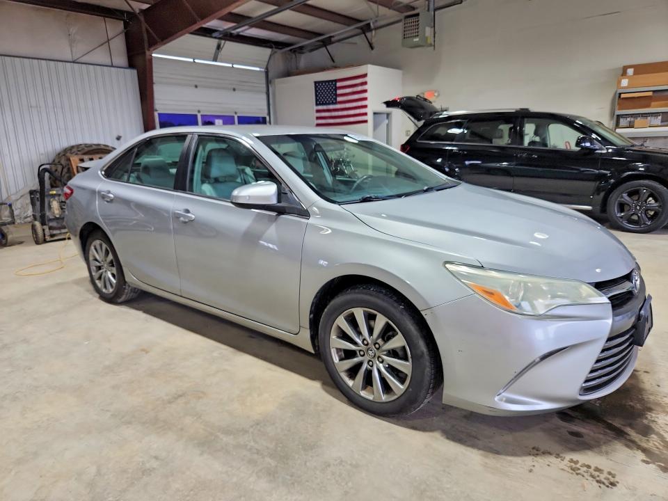 Продажа на аукционе авто 2016 Toyota Camry, vin: 4T4BF1FK7GR534820, номер лота: 64652046