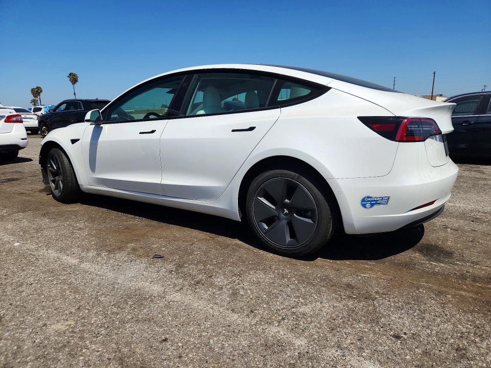 63573556 :رقم المزاد ، 5YJ3E1EA3MF995127 vin ، 2021 Tesla Model 3 مزاد بيع