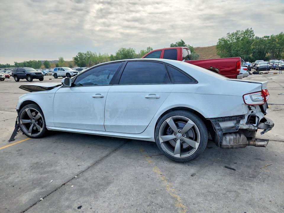 2014 Audi S4 მანქანა იყიდება აუქციონზე, vin: WAUKGAFLXEA054805, აუქციონის ნომერი: 68102476