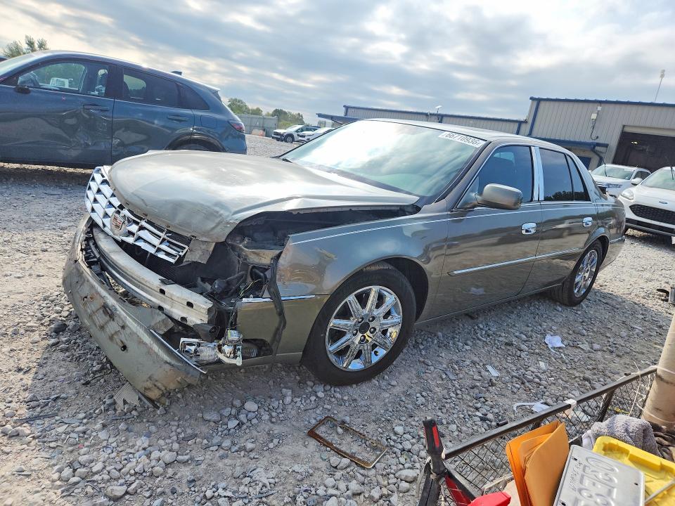 Продажа на аукционе авто 2011 Cadillac Dts, vin: 1G6KH5E61BU129407, номер лота: 66710936