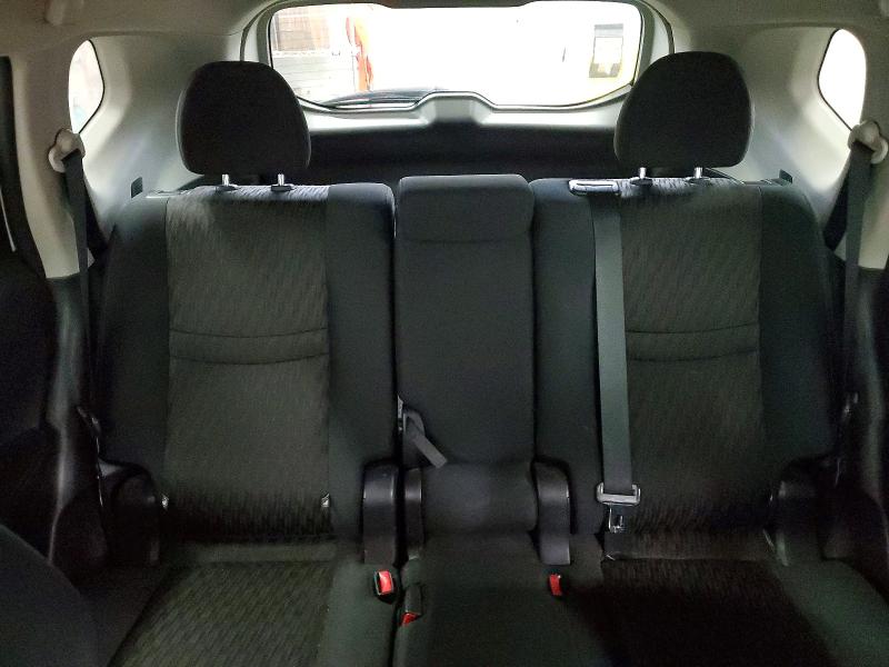 62690066 :رقم المزاد ، 5N1AT2MV1JC810780 vin ، 2018 Nissan Rogue مزاد بيع