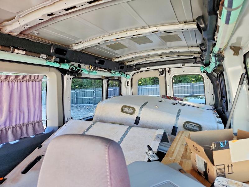 66008736 :رقم المزاد ، 1FBAX2CM6HKA61870 vin ، 2017 Ford Transit مزاد بيع