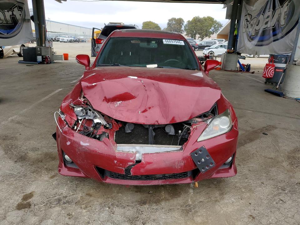 Продажа на аукционе авто 2013 Lexus Is, vin: JTHBF5C27D5189724, номер лота: 66097946