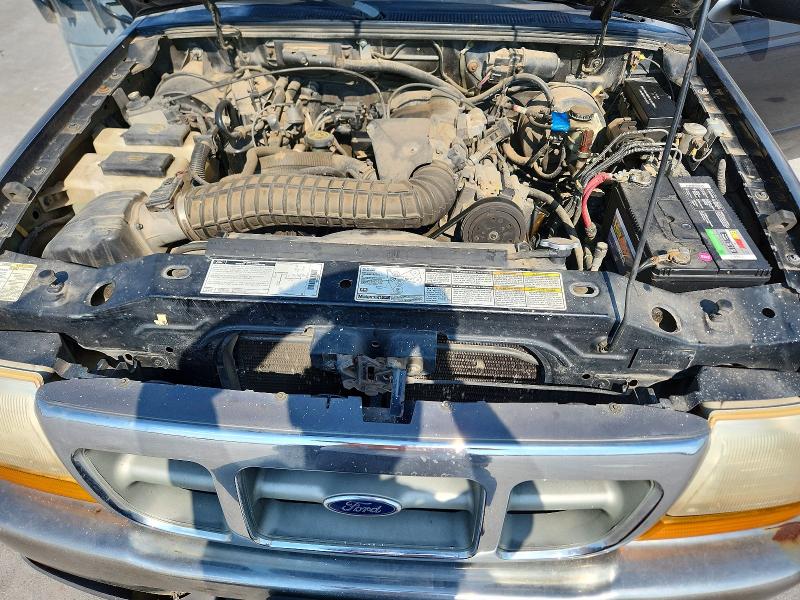 64798396 :رقم المزاد ، 1FTZR15X3YPA41296 vin ، 2000 Ford Ranger مزاد بيع