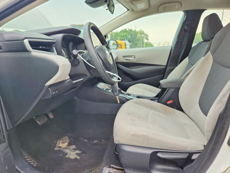 64600576 :رقم المزاد ، 5YFEPMAE3MP215855 vin ، 2021 Toyota Corolla مزاد بيع
