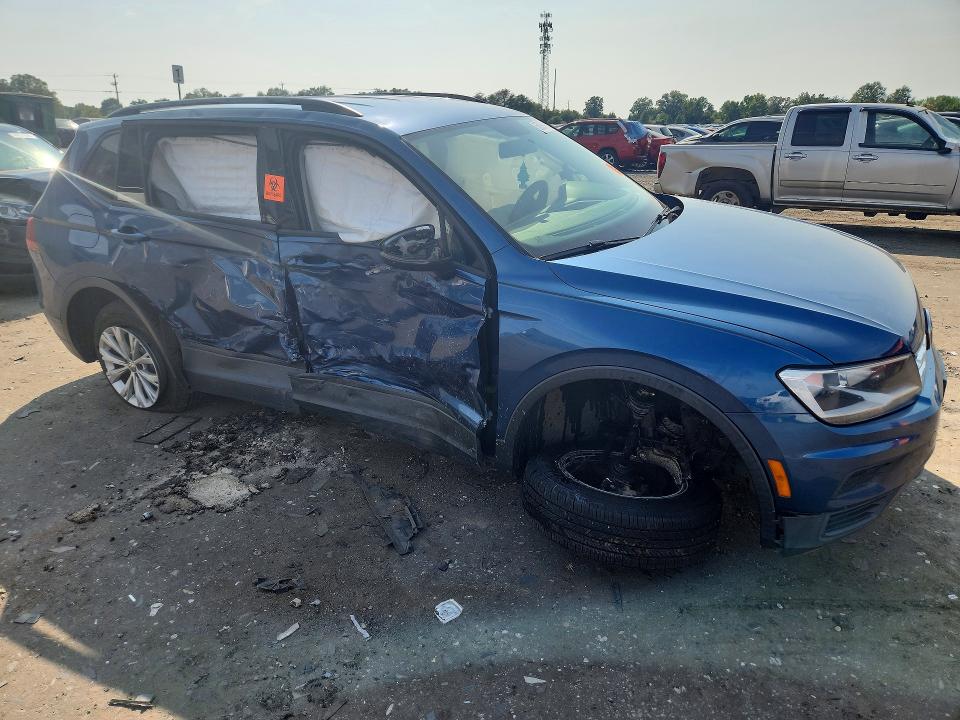 Продаж на аукціоні авто 2018 Volkswagen Tiguan, vin: 3VV0B7AX8JM193349, номер лоту: 65099746