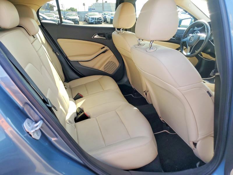 67092286 :رقم المزاد ، WDCTG4GBXFJ079911 vin ، 2015 Mercedes-benz Gla مزاد بيع