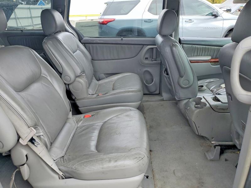2004 Toyota Sienna მანქანა იყიდება აუქციონზე, vin: 5TDZA22C44S177693, აუქციონის ნომერი: 65038756