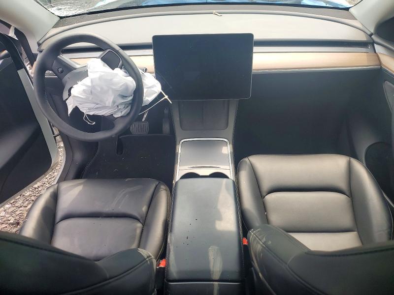61953026 :رقم المزاد ، 7SAYGDED3RF129160 vin ، 2024 Tesla Model Y مزاد بيع