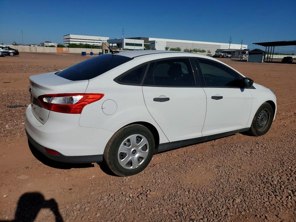 Продажа на аукционе авто 2013 Ford Focus, vin: 1FADP3E28DL382359, номер лота: 64507576