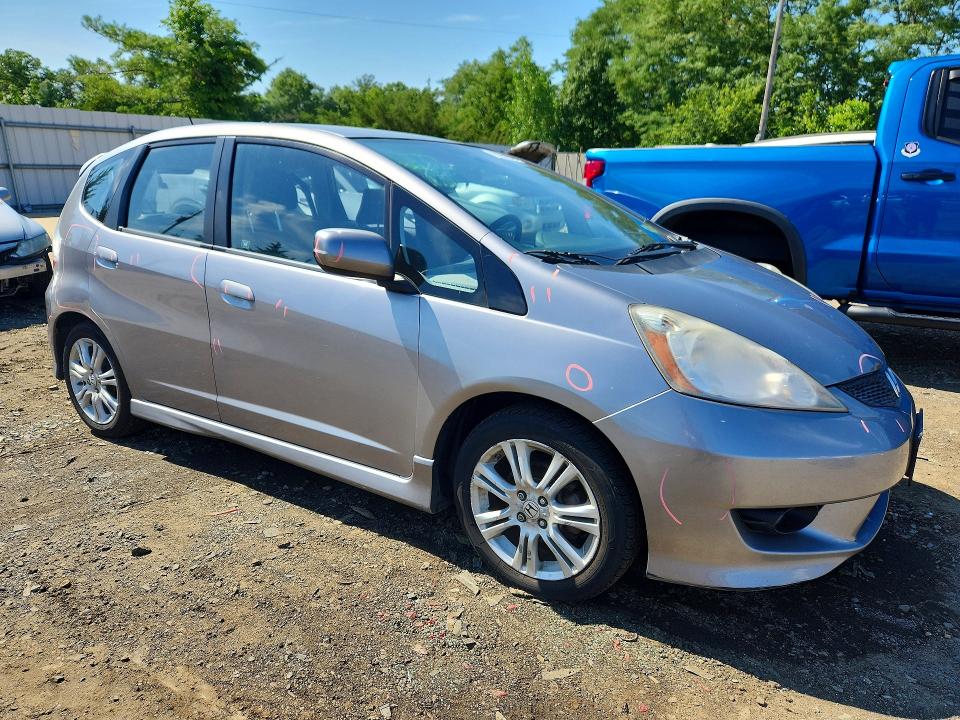 2009 Honda Fit მანქანა იყიდება აუქციონზე, vin: JHMGE88439S013458, აუქციონის ნომერი: 63552236