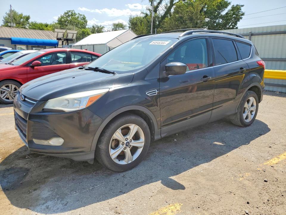 2013 Ford Escape მანქანა იყიდება აუქციონზე, vin: 1FMCU0GX4DUA04177, აუქციონის ნომერი: 64848366