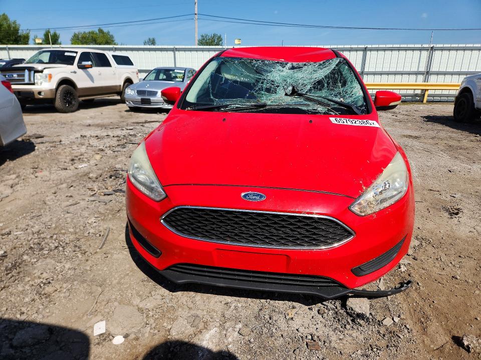 Продажа на аукционе авто 2015 Ford Focus, vin: 1FADP3F24FL228913, номер лота: 65792386