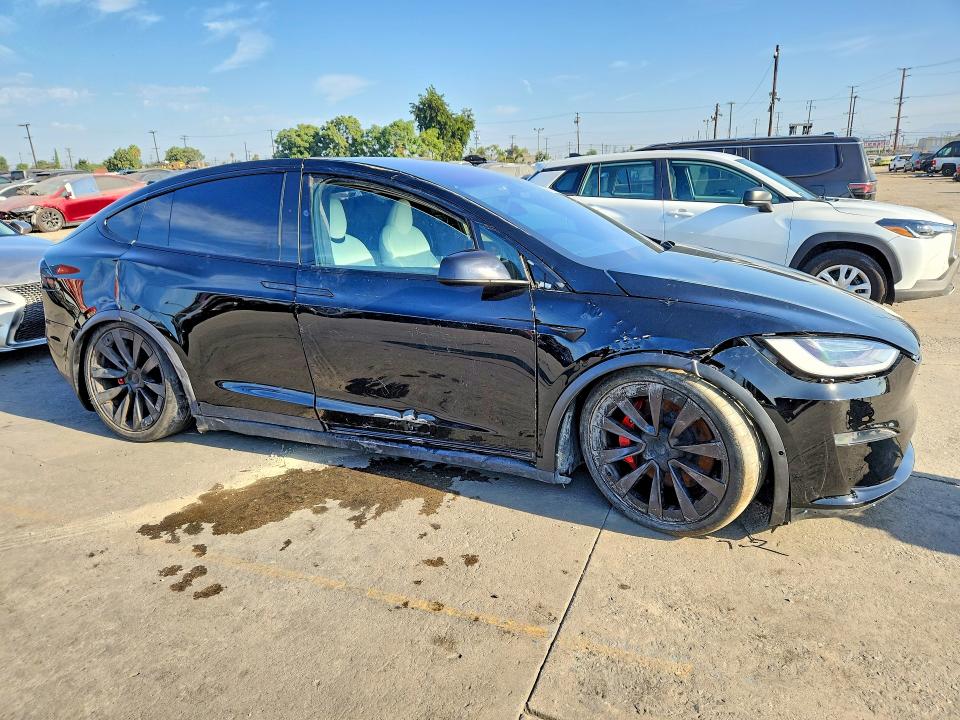 66597756 :رقم المزاد ، 7SAXCBE61PF404194 vin ، 2023 Tesla Model X مزاد بيع