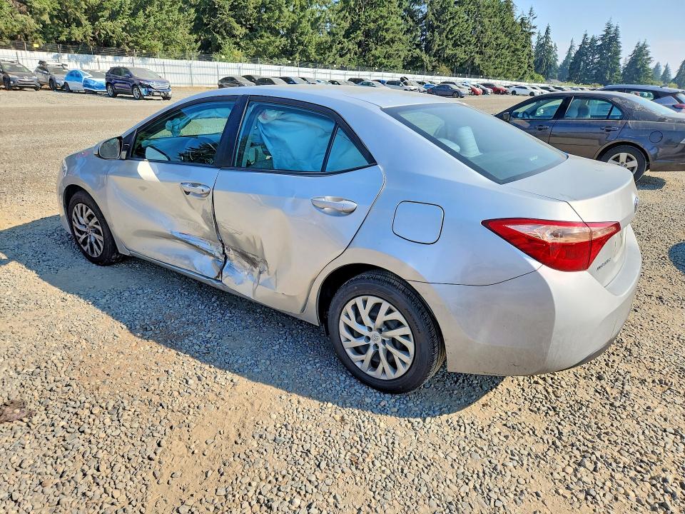 Продаж на аукціоні авто 2018 Toyota Corolla, vin: 2T1BURHE2JC064016, номер лоту: 65191726