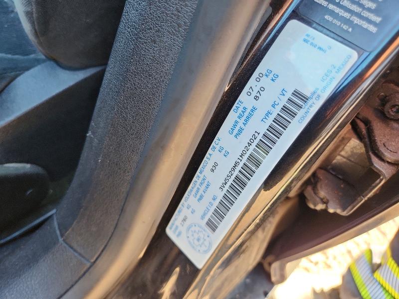 Продажа на аукционе авто 2001 Volkswagen Jetta, vin: 3VWSS29M51M024021, номер лота: 64795116