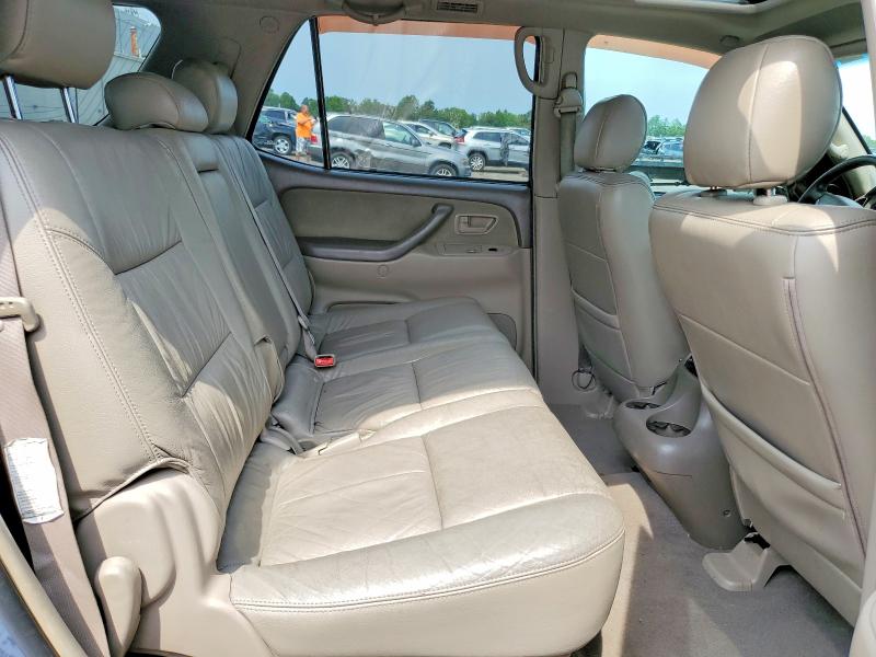 64419416 :رقم المزاد ، 5TDBT44A85S242503 vin ، 2005 Toyota Sequoia مزاد بيع