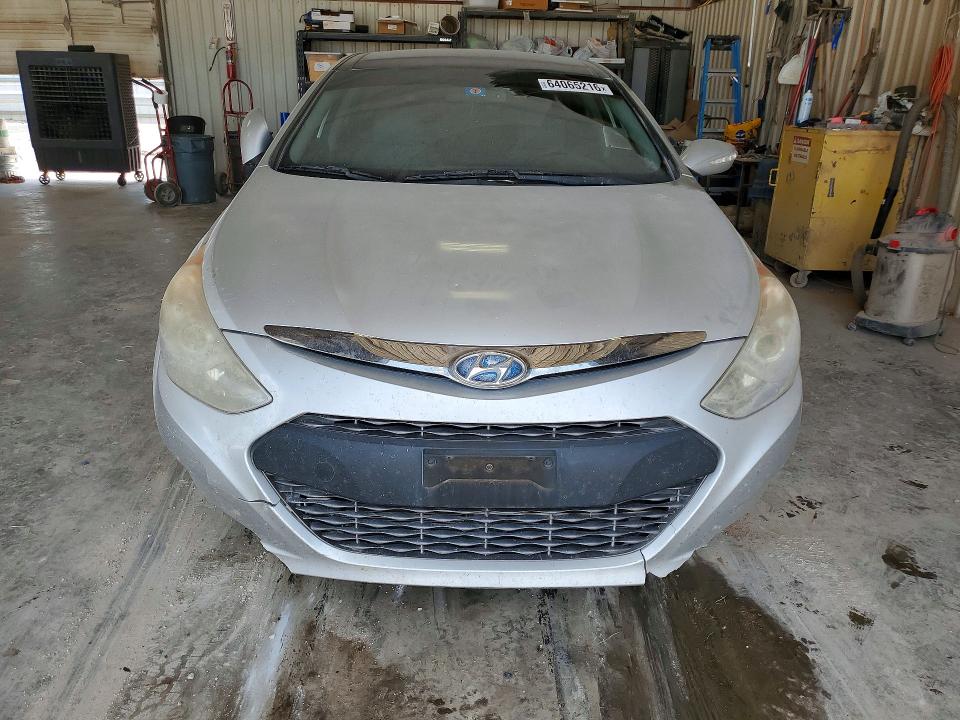 64065216 :رقم المزاد ، KMHEC4A43FA123893 vin ، 2015 Hyundai Sonata Hybrid مزاد بيع