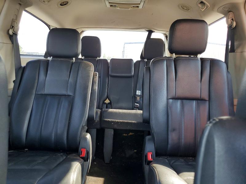 63163346 :رقم المزاد ، 2C4RC1BG5ER444440 vin ، 2014 Chrysler Town & Country مزاد بيع