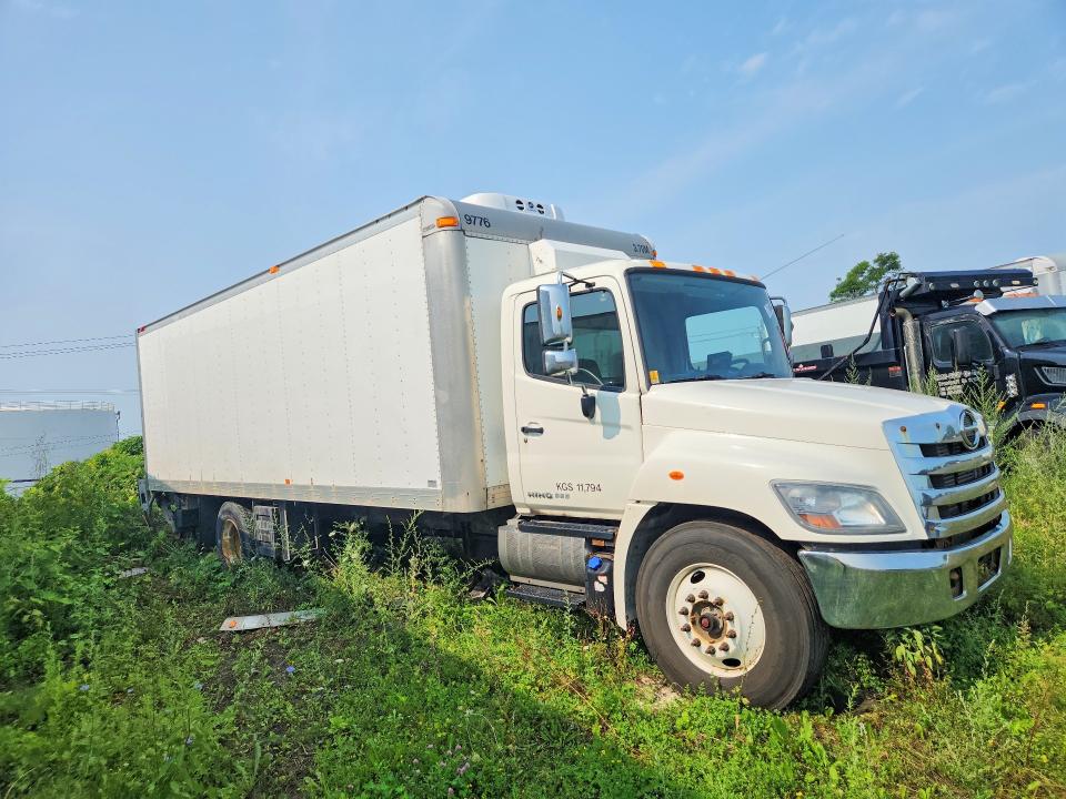 Продажа на аукционе авто 2015 Hino Hino 338, vin: 2AYNF8JT7F3S13503, номер лота: 60114346