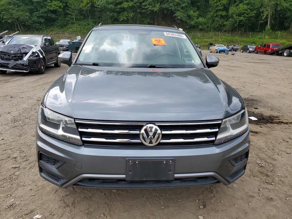64383306 :رقم المزاد ، 3VV2B7AX4KM005128 vin ، 2019 Volkswagen Tiguan مزاد بيع
