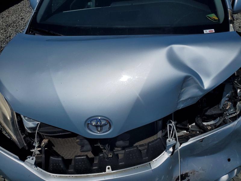 Продажа на аукционе авто 2015 Toyota Sienna, vin: 5TDYK3DCXFS643786, номер лота: 63695426